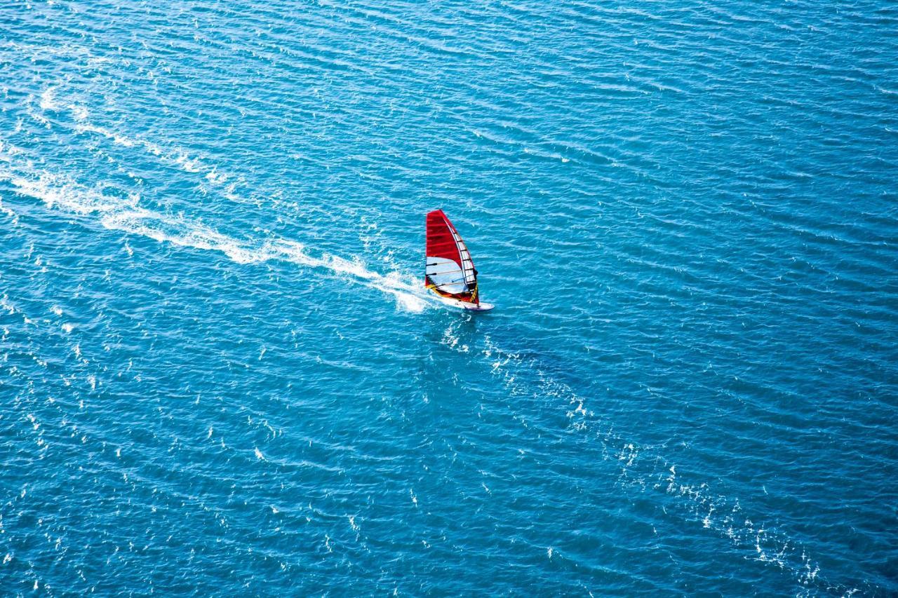 Avani Plus Fares Maldives Resort - 50 Percent Off On Seaplane Transfer For Minimum Stay Of 3 Nights And More For Stays Until 31 October 2025 Kendhoo Extérieur photo