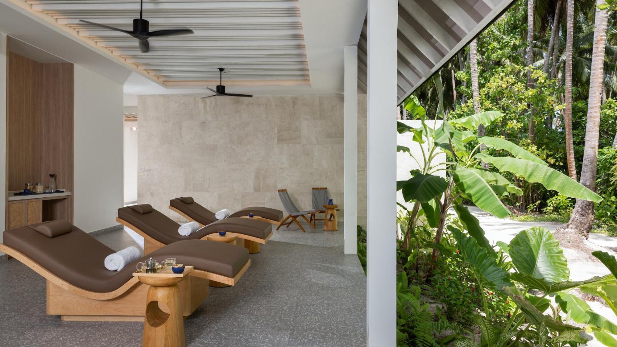 Avani Plus Fares Maldives Resort - 50 Percent Off On Seaplane Transfer For Minimum Stay Of 3 Nights And More For Stays Until 31 October 2025 Kendhoo Extérieur photo