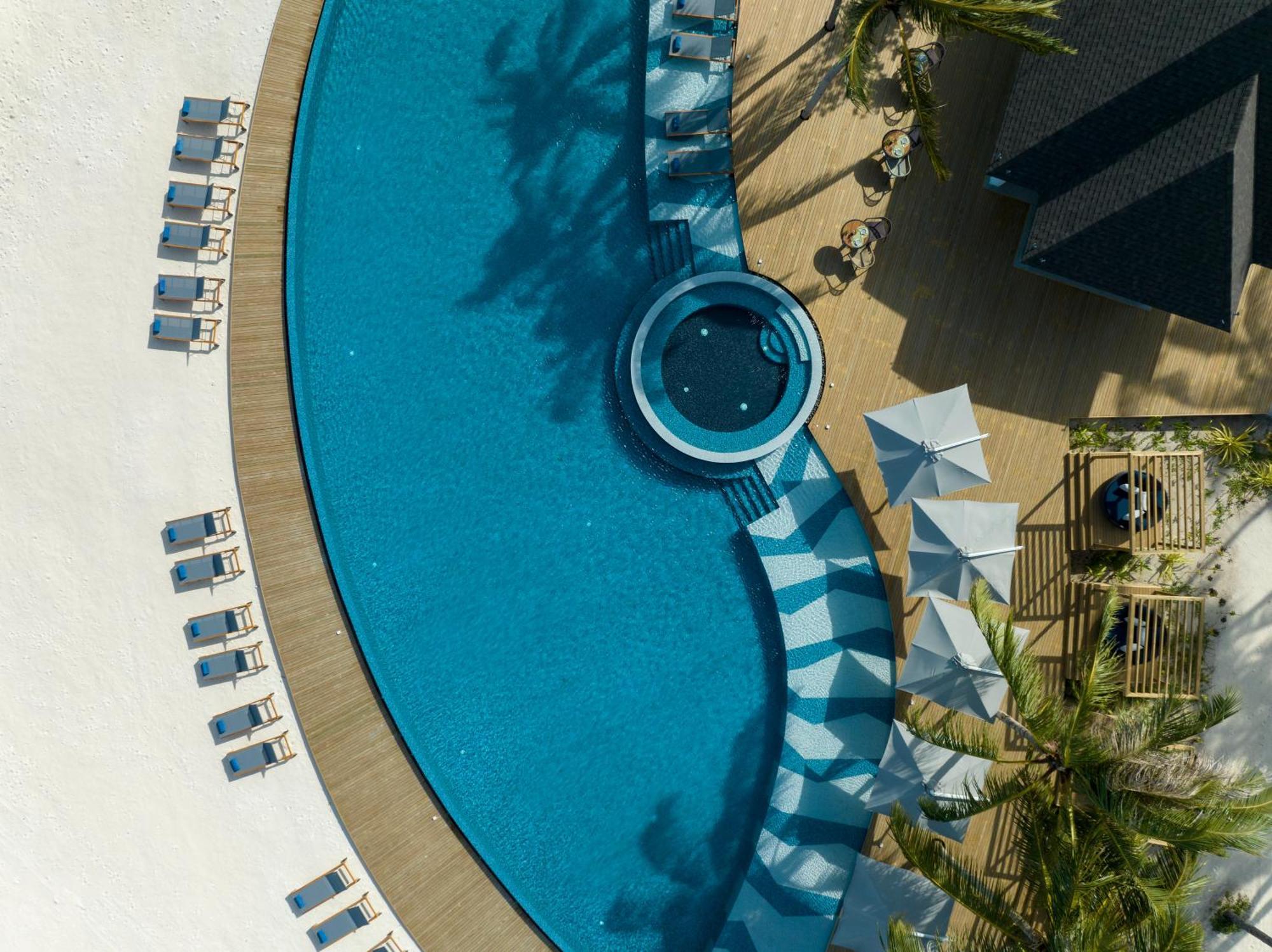 Avani Plus Fares Maldives Resort - 50 Percent Off On Seaplane Transfer For Minimum Stay Of 3 Nights And More For Stays Until 31 October 2025 Kendhoo Extérieur photo